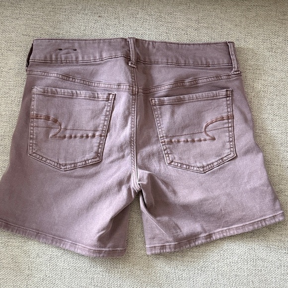 💙American Eagle Jean shorts - Picture 3 of 5